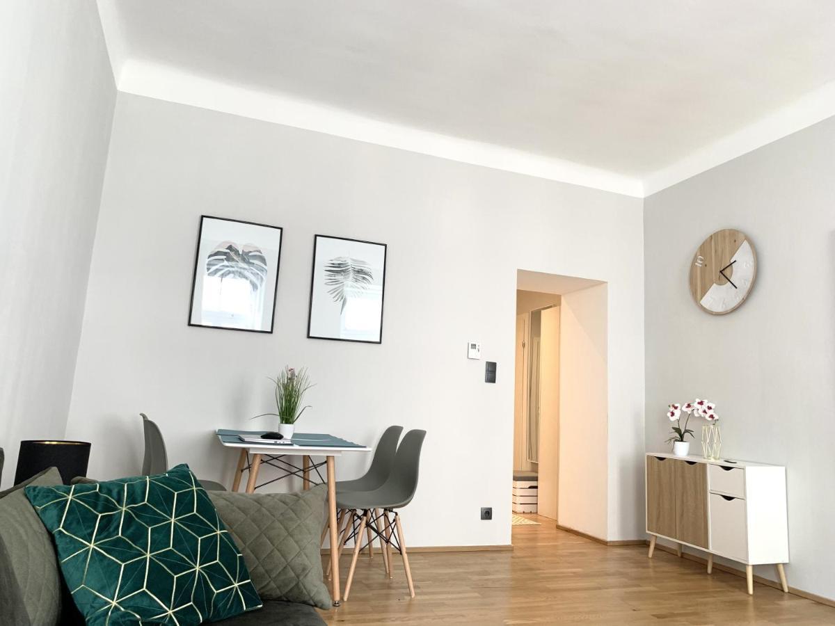 וינה Premium Apartment Am Einsiedlerpark מראה חיצוני תמונה
